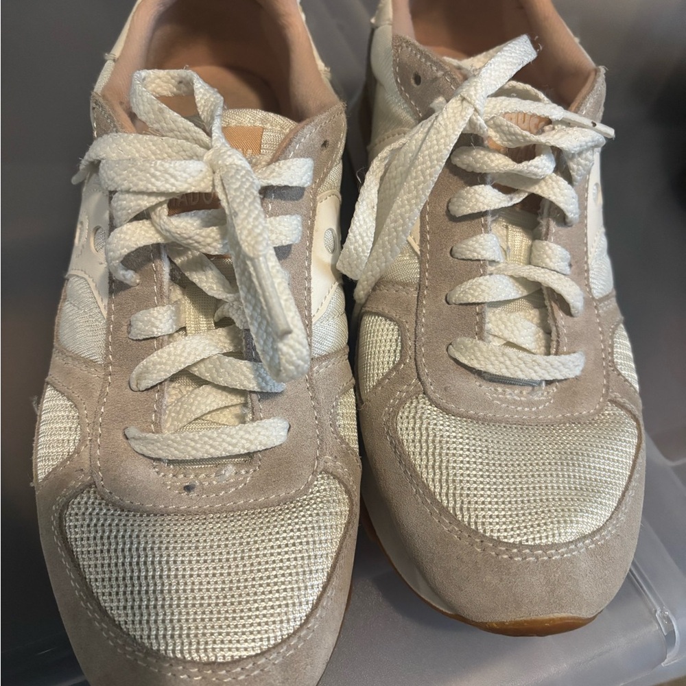 Saucony Women's Sneakers - Beige and White